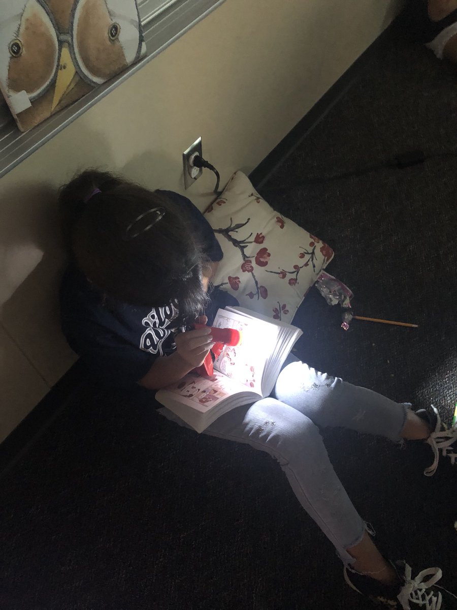 Mrs.Galland tweet media