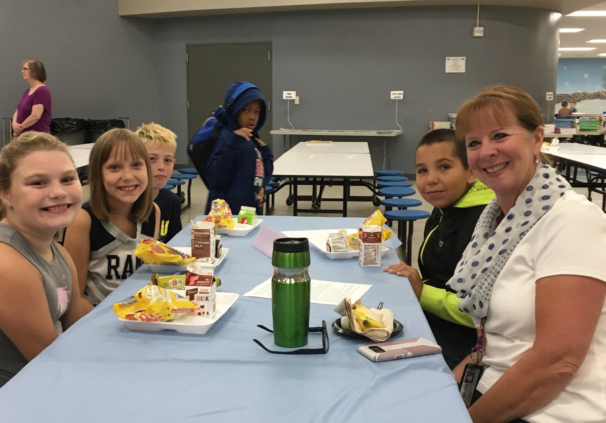 rasdcafe's tweet photo. “Breakfast with My Teacher” Rochester Area elementary fourth and fifth graders enjoyed Breakfast with their teachers this morning! I think we may have started something good! @RASD_Admin @RochesterASD @TNG_Corporate @Teamcassidy1 #momentsmatter https://t.co/I1Me79RLZ7