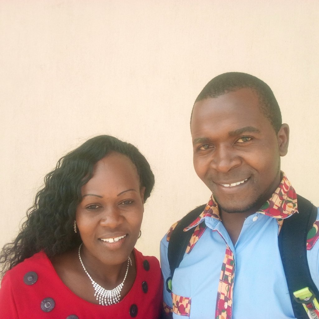 otwomarob's tweet photo. We wish you all a lovely weekend full of the grace of God.
#couples
#love
#Prayer_Partner
#God_given
#Happy_friends
#Wifey https://t.co/7opndXphS6