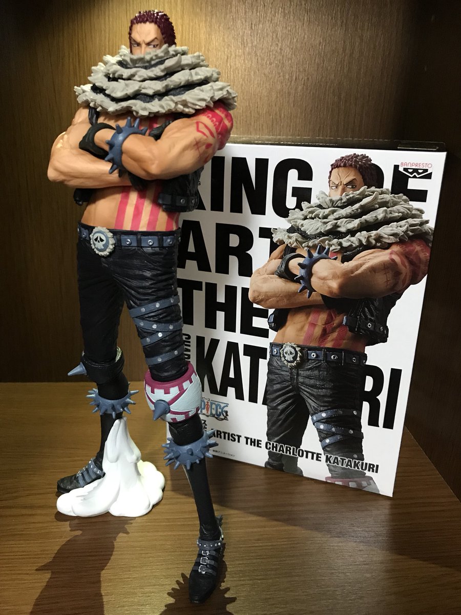 Kei One Piece垢 King Of Artistのカタクリフィギュアget プライズ品初登場のカタクリ めちゃくちゃカッコいいっす 鍛え上げられた強靭な筋肉 腕の血管が浮き出てて超リアル 腕組みしてる姿はやっぱり似合う 腕と脚に付けられた