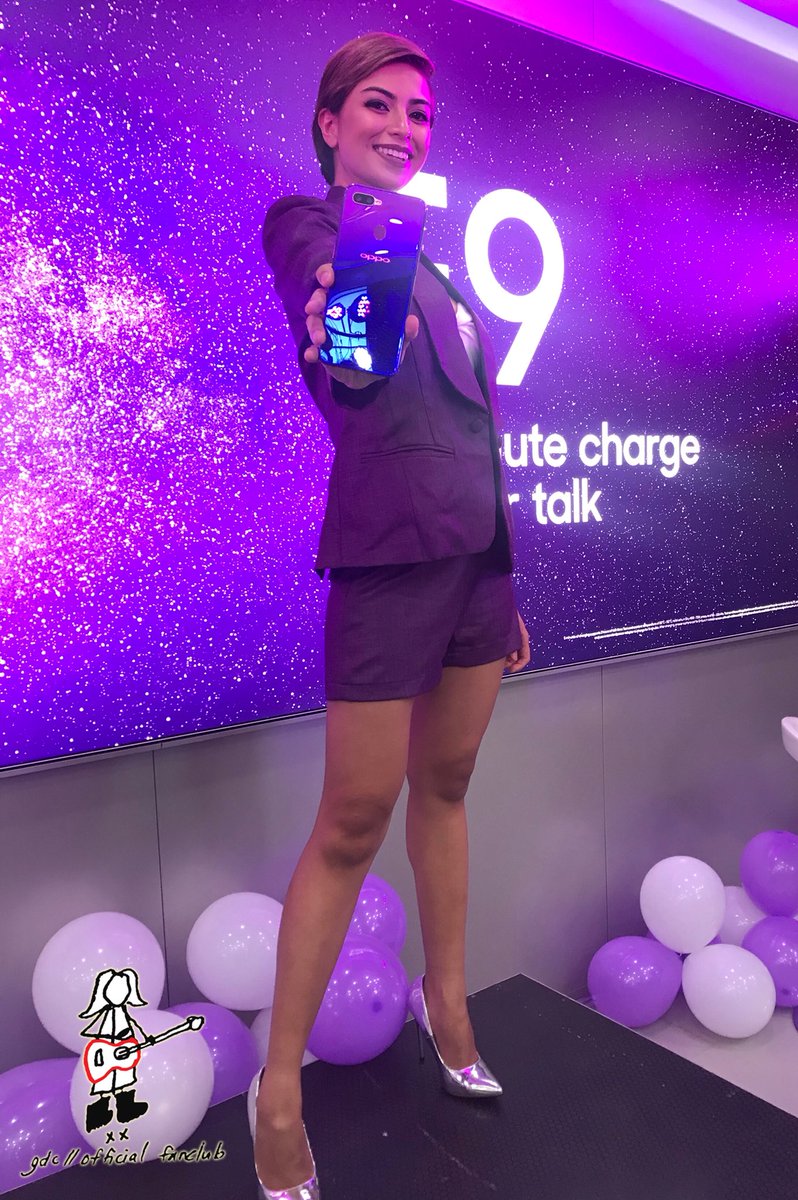 GDC_Dreamers's tweet photo. Thank you everyone for supporting Oppo F9 Starry Purple Launch Event with GDC @glaizaredux 
#GlaizaXOppoF9StarryPurple https://t.co/kDwvA4dfYq