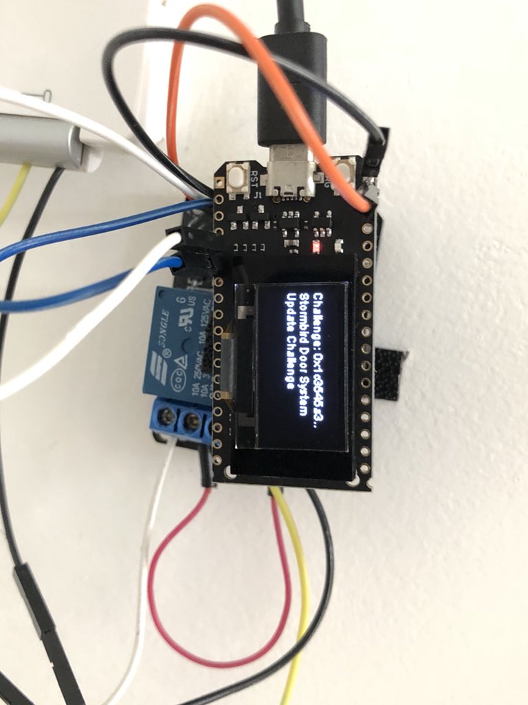 victorzh's tweet image. Use #ETHEREUM #NFT with #AlphaWallet to open the office doors. An interesting weekend experiment @Alpha_Wallet @TallyDigital