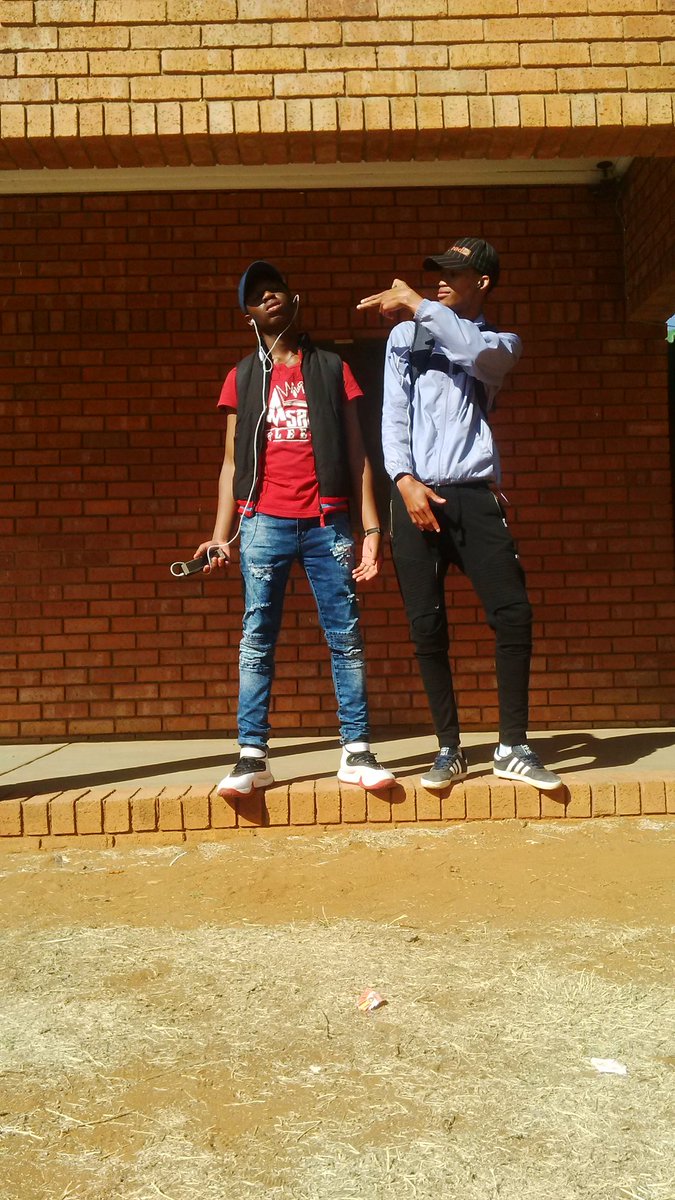 t_ouch_Boy's tweet photo. LOOK AT THE BOY I'M WITH @OfficialAsapLee https://t.co/tRIgeHwnOe