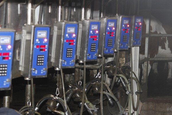 Бог малын сүүг оновчтой ашиглах технологи манай улсад хэр хөгжсөн бэ?
#Эврика2018 #ЭШИХ
#ШинжлэхУхаанчаарБүтээе
<a href="/MEnkhbold/">Миеэгомбын Энхболд</a> <a href="/ParliamentMN/">Монгол Улсын Их Хурал</a> <a href="/munkhbat_a/">Мөнхбат.А Munkhbat Ayush</a> <a href="/bbelgutei/">Belgutei Batmunkh</a>