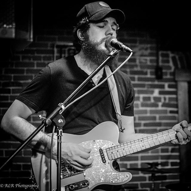 JesseJamesMOB's tweet photo. Jesse James and the MOB at Winegirl Wines tonight at 7pm! See you there!
•
•
@tommycookjr @theycallmegio @winegirlwines @winegirl_wines #jessejames #mob #jessejamesmob #fender @fender #seymourduncan @seymourduncanpickups #telecaster #guitar #seattleb… https://t.co/7r7xBDihiM https://t.co/W6HkRTCib7