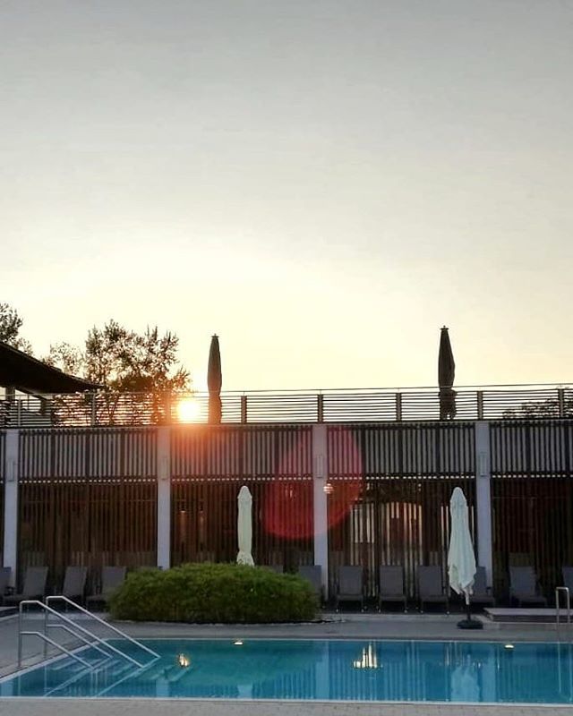 Guten Morgen Wochenende! 😍
.
🕘 Wir haben heute wieder von 9 bis  21 Uhr für euch geöffnet! ➡️Die Revision im Familienbereich ist abgeschlossen. Nach ersten Vorbereitungen in dieser Woche, starten wir am Montag dann im Saunabereich mit der Revision vo… ift.tt/2CY2Diu