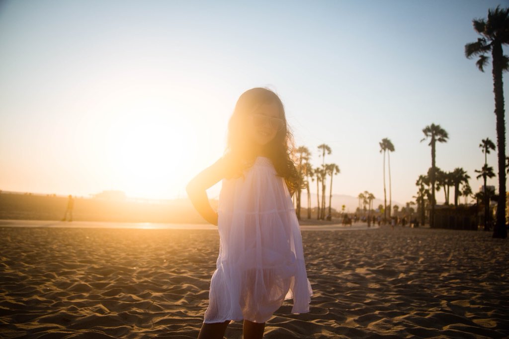 Celebrating #SantaMonica #sunsets #vacationdiaries <a href="/StarrinDaria/">Starrin' Daria</a> #comingsoon #fun #beach #beachlife #goldenhour #daria #vacay #summer #la #lala #lalaland #producer #director #SetLife #happy #beauty #california #calilife #cali #silhouette #sand #surf #palmtrees #love #sunshine
