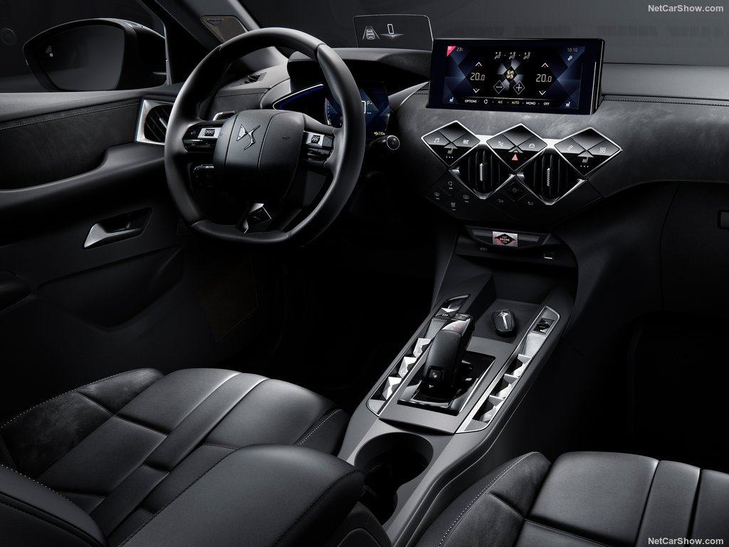 Surf4carsSA's tweet image. With distinctive sculptural styling and exceptional proportions – the DS 3 Crossback is 100% Electric with exclusive technologies and refinement. 
#DSCrossback #DistinctiveStyle #Performance #ElectricVehicle #Surf4Cars