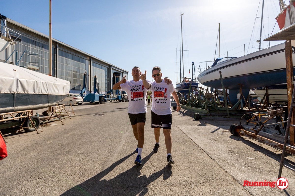 runninginITALY's tweet photo. Non è come o perché ma, con chi corri che fa la differenza💛
🎉🎉 29 SETTEMBRE 2018 - FORTE DEI MARMI🎉🎉
Partenza ore 10.00 dal pontile di Forte dei Marmi!

#CrazyAboutRunningIn #corriforte #corsa #compagnia #together #run https://t.co/CP0hZ13EPG