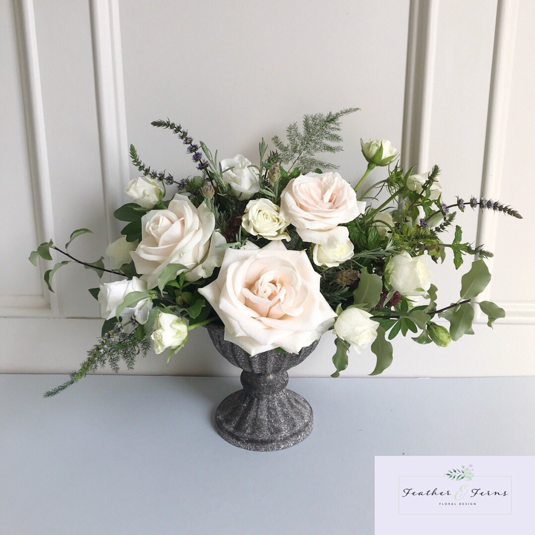 Natural style florals. 🌿

A Wedding Tablecentre Urn of mint,rose and fern .... 

#flowerlovers #fineartflowers #moodforfloral #tablecentres #tablecentreinspo #urnloving #urnstyling #underthefloralspell #theknot #stylemepretty #bridestobe #justengaged #weddingstyle