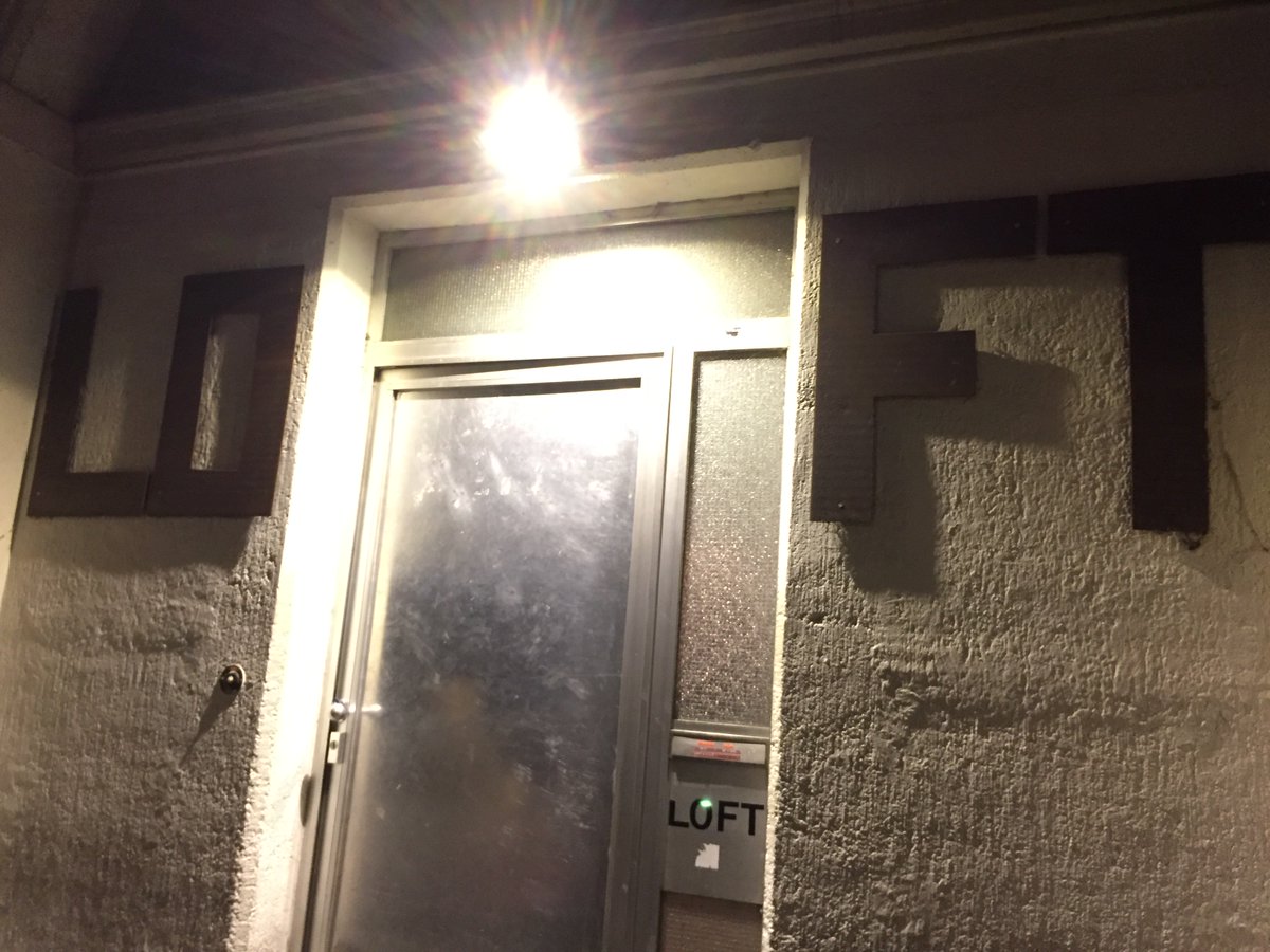 Der letzte Spieltag im Loft. Es war fantastisch. Danke, Danke, Danke an unsere Freunde von Remedy, das Loft und all unsere treuen und unglaublichen P.O.-Freunde, die diesen Abend unvergesslich gemacht haben. #derletztespieltag #gänsehaut #Danke