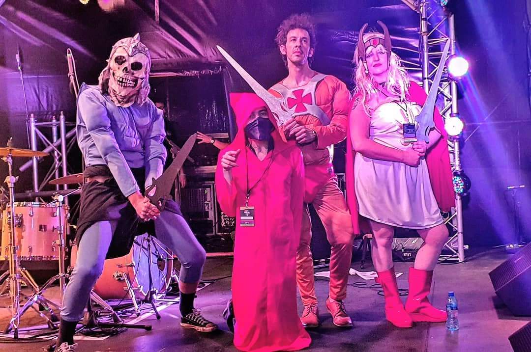 Comic Con was too flippen rad.