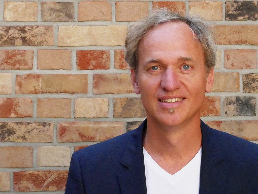 science_notes_'s tweet image. Grenzenlos grüne Energie! Geht das überhaupt? Fragt Prof. Bernd Hirschl @ioew_de #HEUTE #SCIENCENOTES