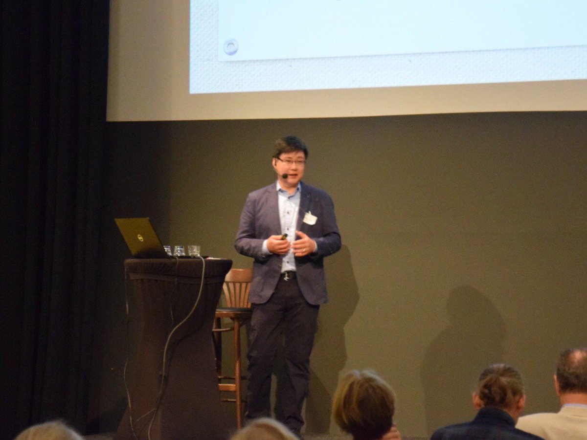 SKTLtwiittaa's tweet image. Kenneth Quek: 
”If you pay peanuts, you get monkeys. And we do not want to be monkeys.”
 #SLAMConf2018 #xl8