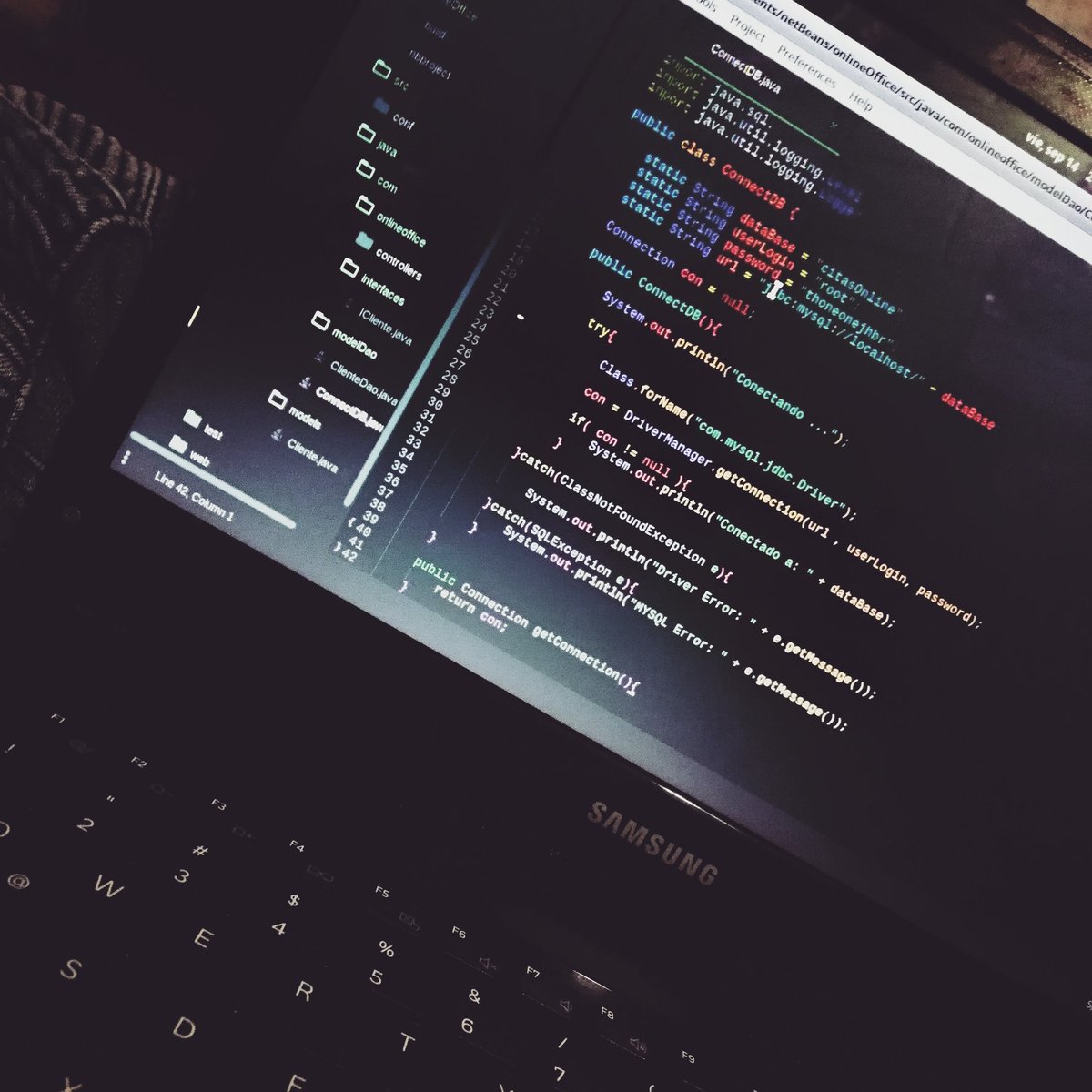 7_jram's tweet image. #java #javaweb #jsp #servlet #MySQL #sublimetext #ProgrammersDay #programmer #programming #samsung