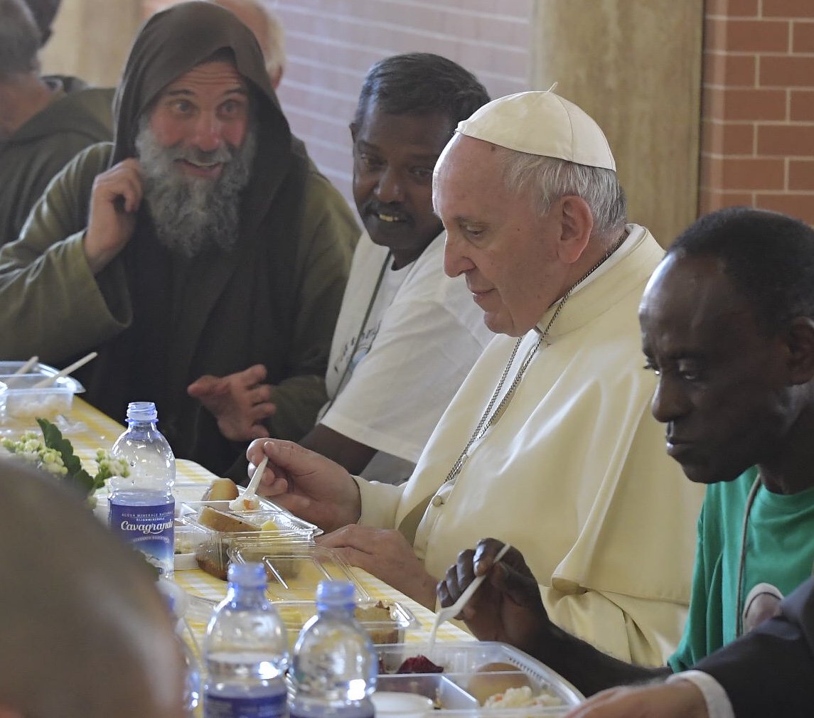 GregBurkeRome's tweet photo. Great Pic from #Palermo 
Pranzo con #PapaFrancesco 
#DonPinoPuglisi #Sicily 
Copyright: Vatican Media https://t.co/ZeCvMXHV4K