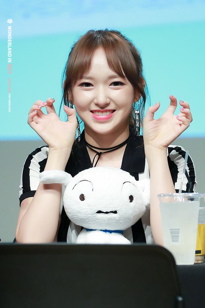 DnI72N3UYAACRVP.jpg:orig