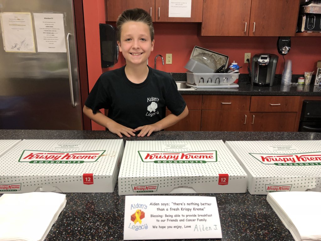 Aiden Delivering fresh smiles <a href="/NortonChildrens/">Norton Children's</a> <a href="/LEGO_Group/">LEGO</a> <a href="/DawneGeeWAVE3/">Dawne Gee</a> <a href="/texasroadhouse/">Texas Roadhouse</a> <a href="/WLKY/">WLKY</a> @UofLPeds <a href="/AndyMineo/">It’s pronounced ‘mini-o’</a>