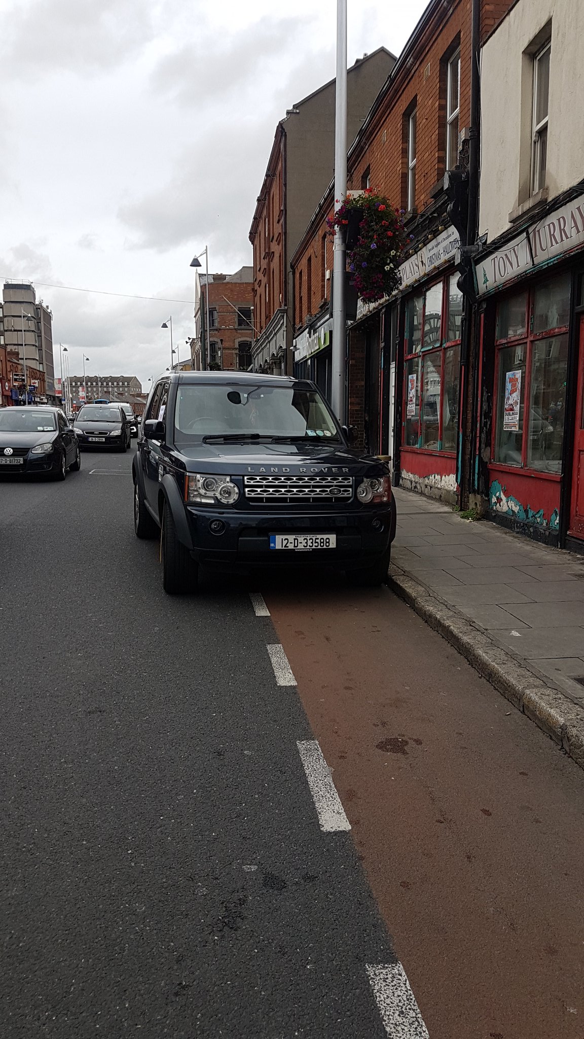 is it illegal to cycle on footpaths