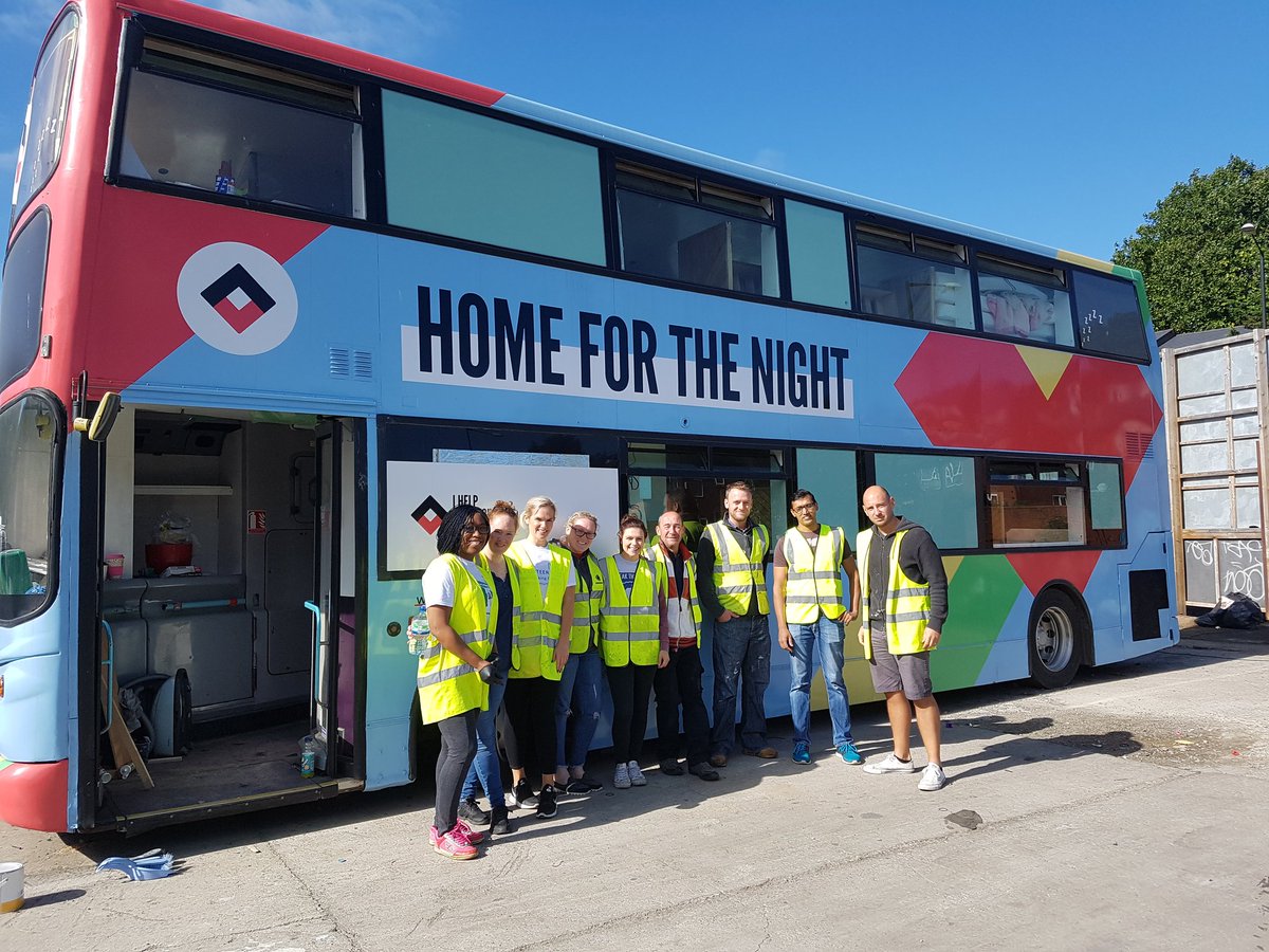 HBHomeless's tweet photo. We salute you @AskLloydsBank 🙌🙌🙌

Your team of #volunteers were amazing!

Bus is now varnished and looking very shiny 😊

#homeforthenight https://t.co/YUkl3ARP4x