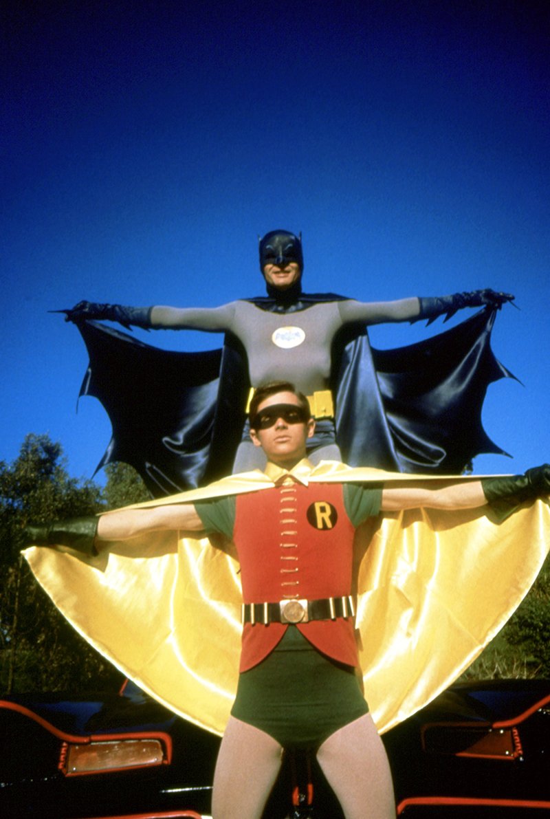 DubScenper's tweet photo. ♪ Disco ibiza loco mia ♪
♪ Moda ibiza loco mia ♪
♪ Loco ibiza loco mia ♪
♪ Sexo ibiza loco mia ♪

#batmanday #adamwest #burtward https://t.co/jvO5FDues8
