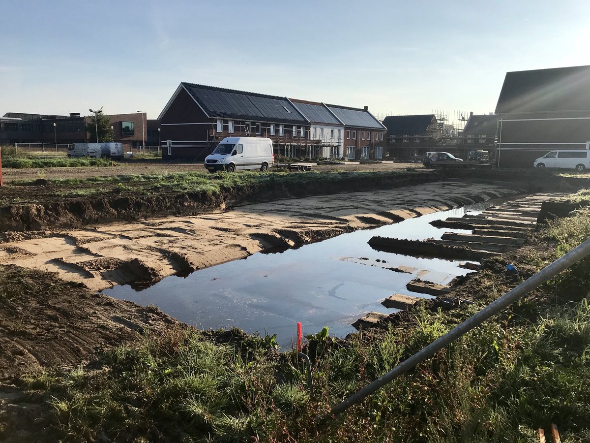 In het Amerveld komen in opdracht van <a href="/deAlliantie/">de Alliantie</a> 31 sociale huurwoningen en -appartementen. Een fijne woonplek in het groene, dorpse #Zuidpolder <a href="/VanWijnenGroep/">Van Wijnen</a> is net gestart met de voorbereidingen voor het bouwrijp maken van de grond. #Eemnes