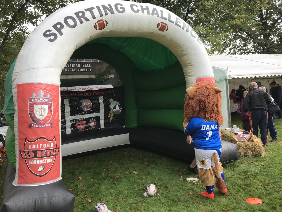 SalfordRLFC_F's tweet photo. We have challenged @TheSwintonLion can you visit us and show your #rlskills at #salfordsbigdayout @SalfordCouncil @SalfordRLFC_ST @skytry @SalfordDevils #greatermanchesterrugbyleague https://t.co/SK1STesVvD