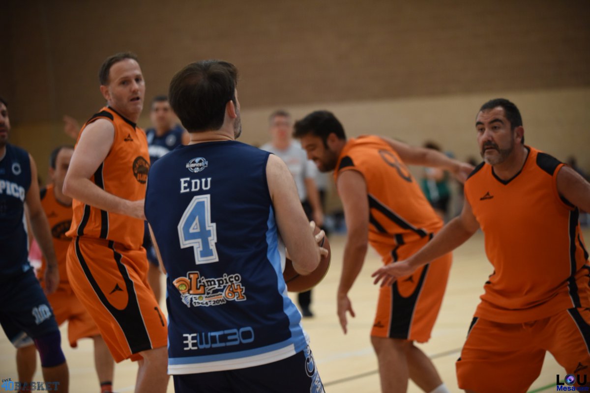 giveandgosport's tweet photo. Resultados: #MatchUpTeam 27- #Extudiantes 57; #Veterbasketurues 35- #RCMarítimoMarbella 49; #Arrabalesco 37- #Verracos 20; @OldblacksBT 40- #Chamborettas 39; #Excapa 18- #SanJueves 28. @Ibercaja #Basketlovers  #Over40Basket https://t.co/szc7s0fH1C
