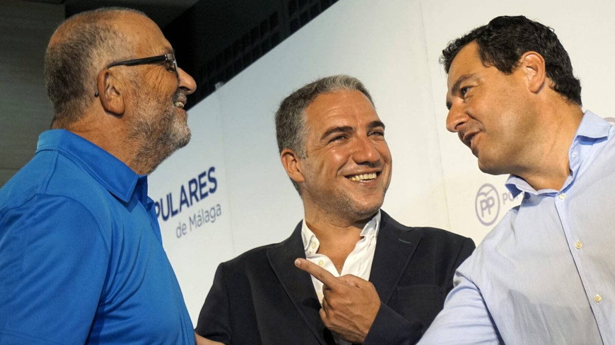 eliasbendodo's tweet photo. Homenaje a los mayores del @PPopular, nuestra piedra angular. Han sido el sostén de muchas familias durante la crisis y merecen todo nuestro reconocimiento ahora y siempre. También cuento con ellos para iniciar el cambio necesario en #Andalucía; juntos podemos lograrlo https://t.co/RUj8AiGG5m