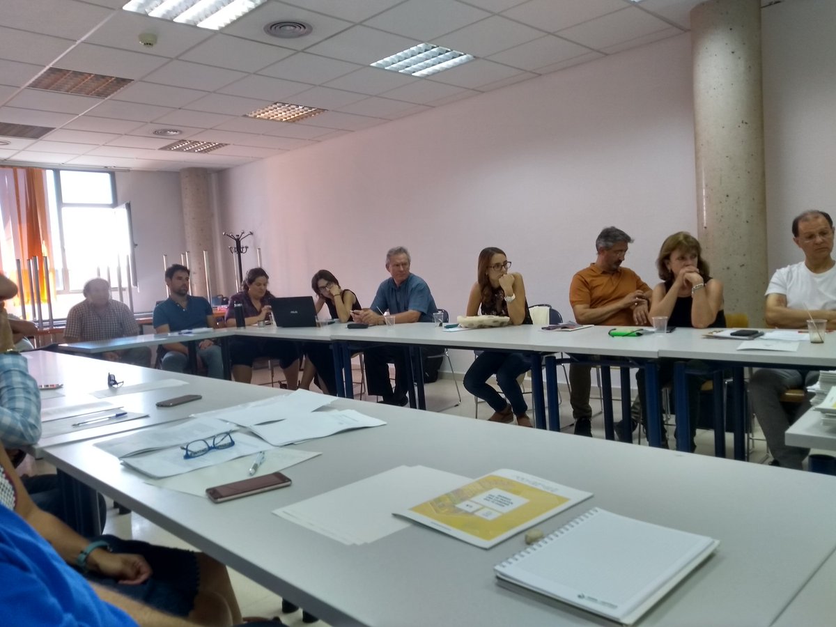 En la asamblea anual de QueRed en Madrid, analizado el sector quesero artesanal y de campo en España.