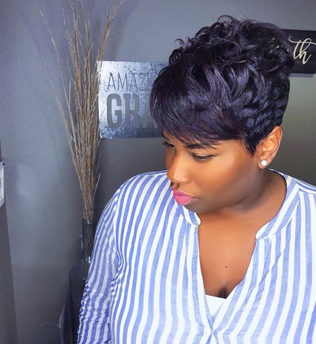 They say she’s bad!! They probably right! *
*
*
*
*
*
#friscostylist #shorthair #pixiecut #mimij #duncanvillestylist #arlingtonstylist #arlingtonshorthair #planostylist #desotstylist #arlingtonnails #duncanvillelashes #duncanvillehairstylist bit.ly/2QxUSCM