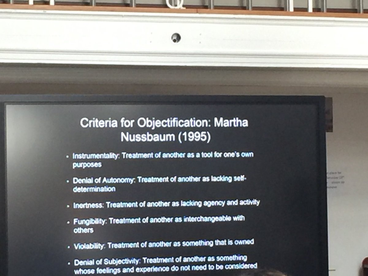 kaisyngtan's tweet photo. Women,historically silent+silenced, celebrated for their grunts in tennis &weightlifting in SUPERB paper by Sarah HoldenBoyd @BathSpaUni, a weightlifter-voice teacher-PT. At fab #sportspectacle conf by @broderickchow Can’t wait for @andfilmer +@CaraliMcCall’s papers #runrunrunart https://t.co/oDhub6Js8w