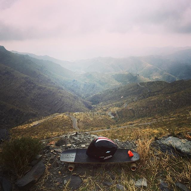 2controversial's tweet image. #velefiquefreeride - my first euro trip - CRAZY! 1800m descent over 6km and something like 13 hairpins. Made in down in one price only 5 times before this hill owned me 😫