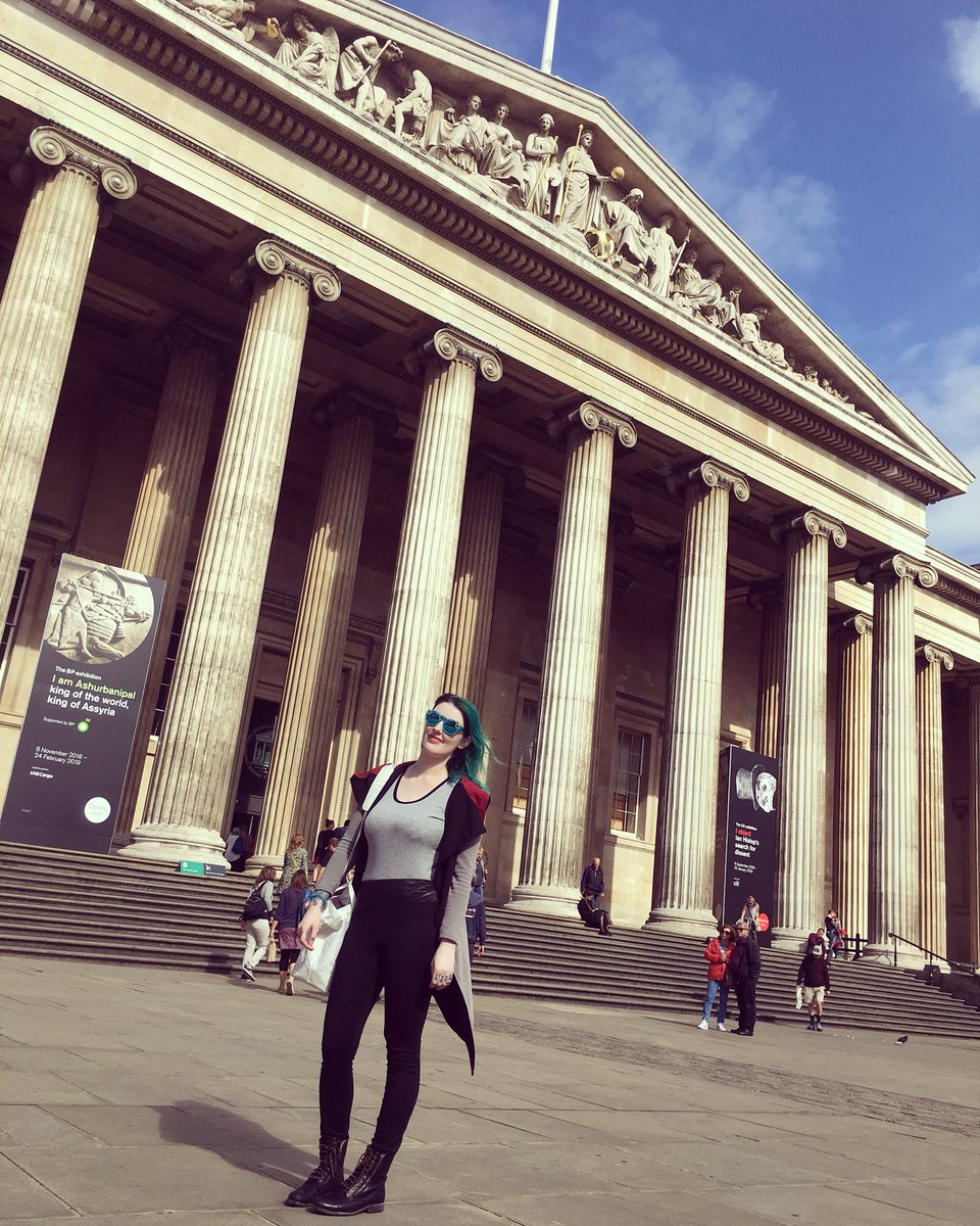 amiedoubleD's tweet image. I’ve been to London quite a few times this year and I’ve never been to The British Museum! I have a few hours before my flight so I figured I’d be a tourist in London for a few hours! Oh also the museum is free which is nice! #touristadventures