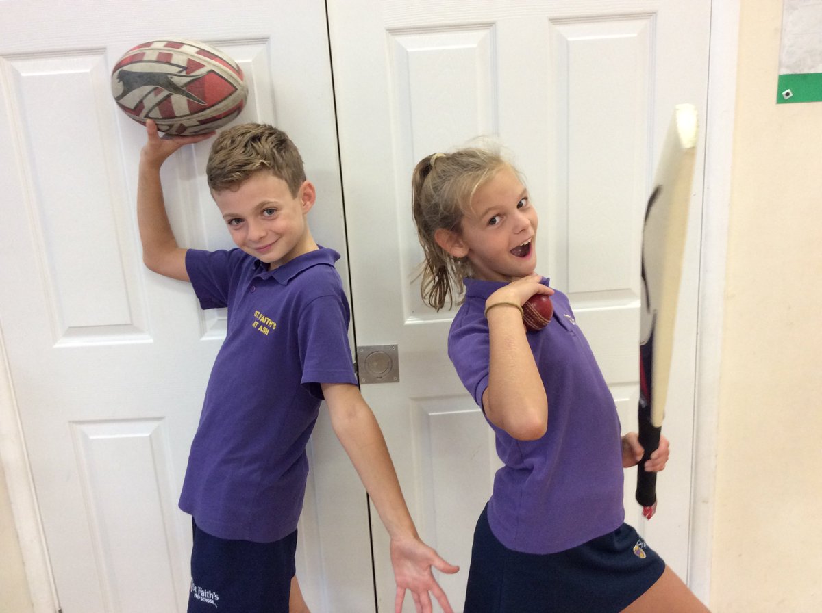 Meet our 2018/19 Sports Prefects, we think they are smashing. Read about them in our weekly newsletter here bit.ly/2NIE79b  #rugby #cricket #hockey
