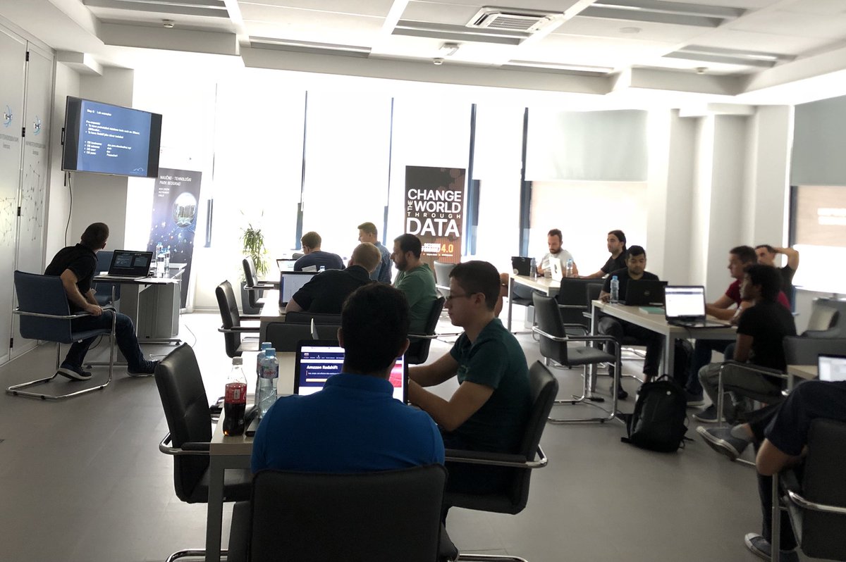 datasciconf's tweet image. Technical Tutorial with Cloudwalker about Building and Running Big Data Infrastructure on Amazon Cloud!🤗
#dsc4 #Datascience #technicaltutorials #BigData