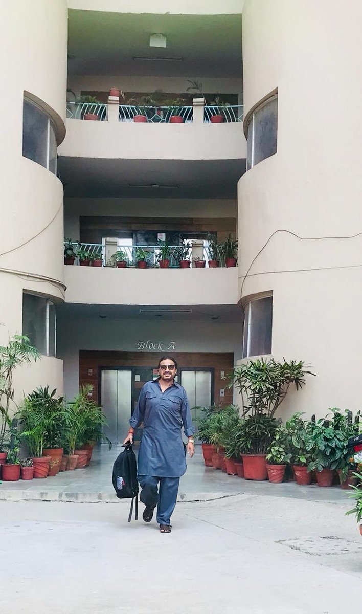 Vinod Kapri tweet media