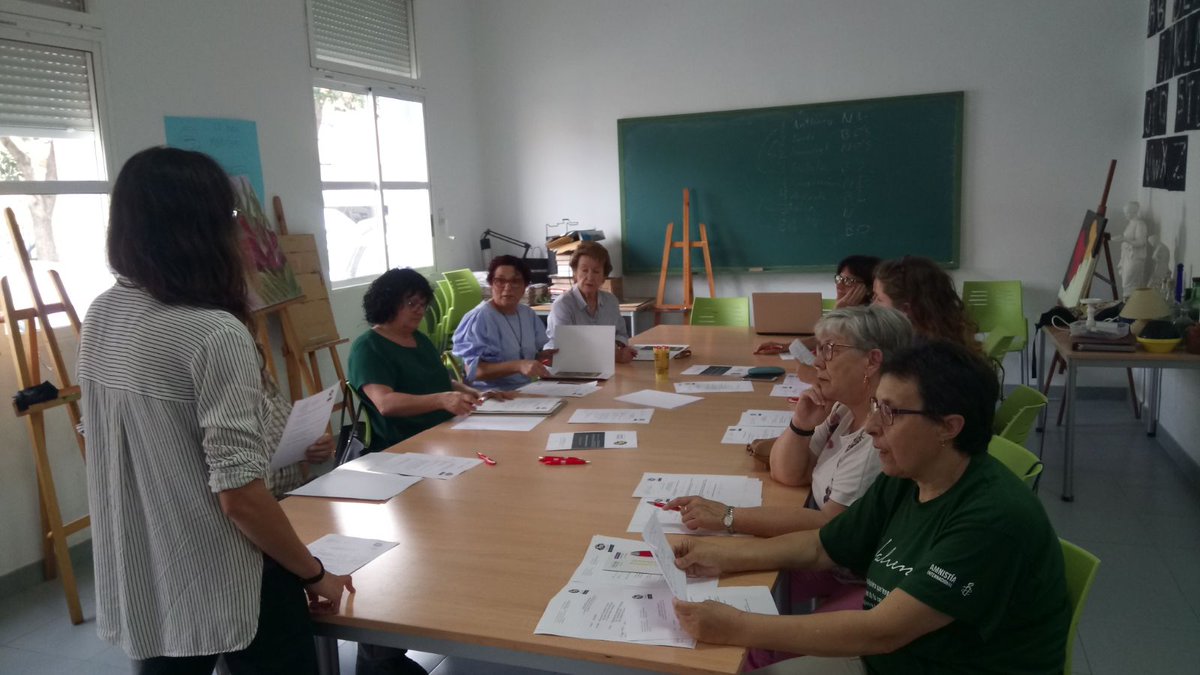 Teixint_Vincles's tweet photo. Aquesta vesprada...
Espai Participa, #Bellreguard.
De 16.30h a 19.30h
Taller "Connecta't a la xarxa associativa".

Pensant en clau col.lectiva per aconseguir objectius comuns. https://t.co/dGEjIzaTw3