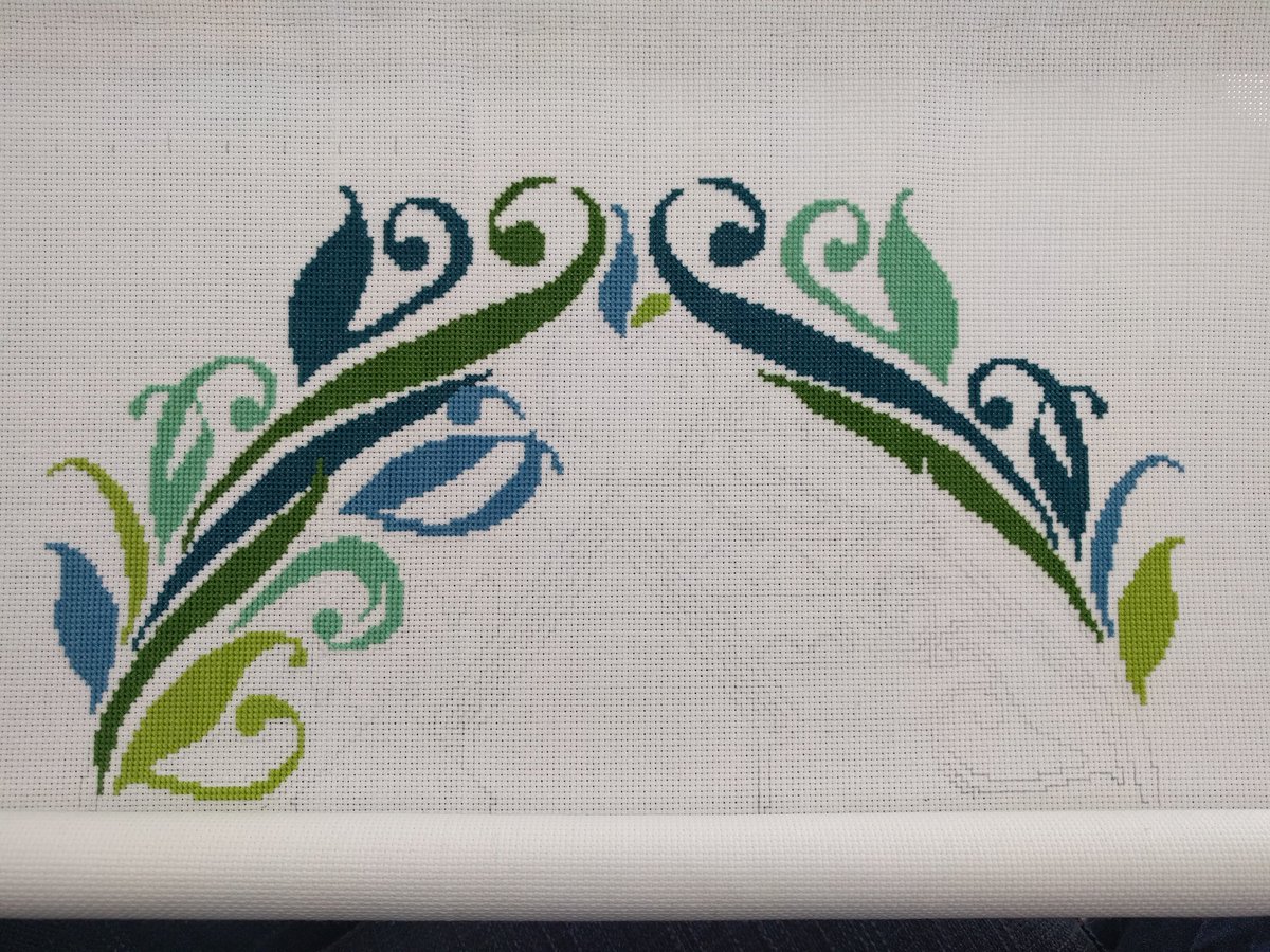 Three days of work on Snow White. I am in love with this one :D #SnowWhite #Disney #donastitch #crossstitch