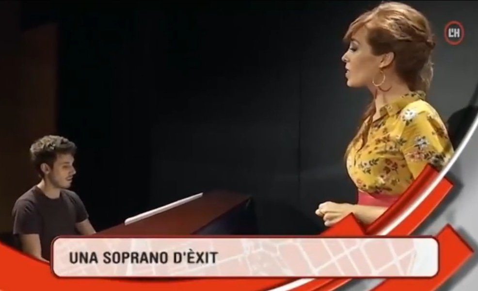 LauradelRioSopr's tweet photo. En el siguiente link podréis ver la entrevista (min 15:30) que me hicieron en Televisió d'Hospitalet @lhdigitalh con motivo del concierto del pasado jueves. #lhdigital #opera #zarzuela
#concierto #hospitalet https://t.co/4X3l2qxVlj https://t.co/vwJ3vF2y2U
