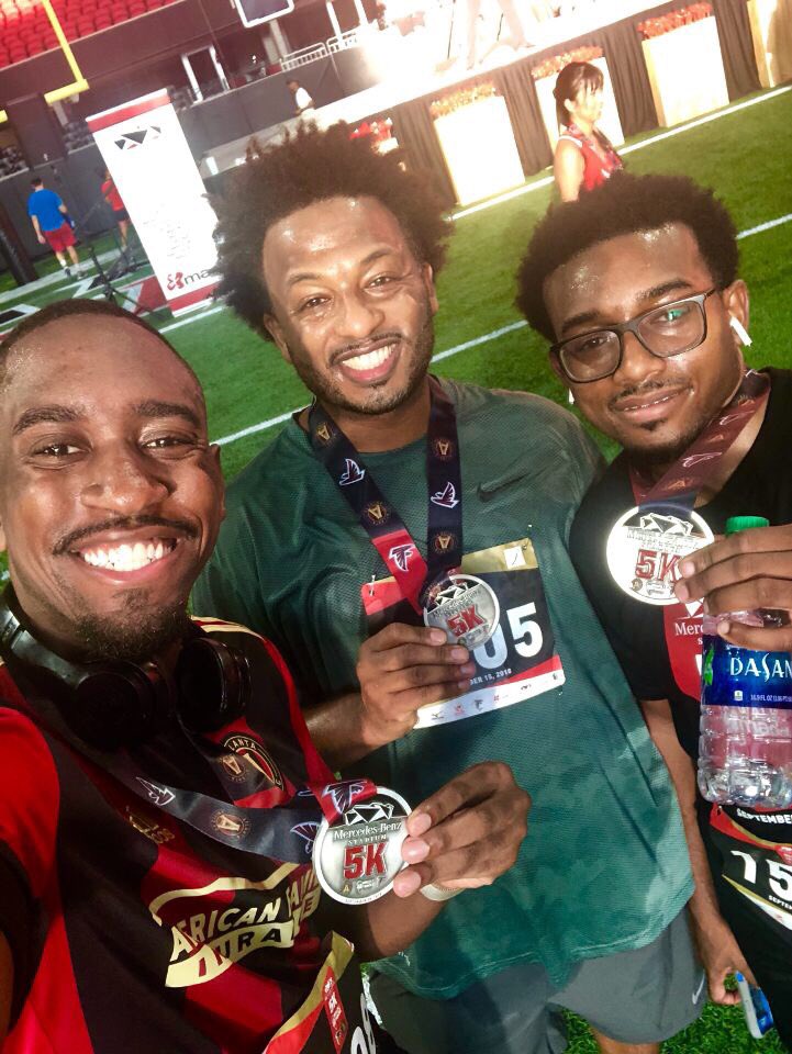 zackoryk's tweet photo. Hard core run with the crew @mercedesbenzstadium for the #mb5k for #madd @atlantatrackclub @atlutd #wwbros #wwatlanta #wwfreestyle #weightwatchers #watchzacklose https://t.co/KT5i6bmQQr