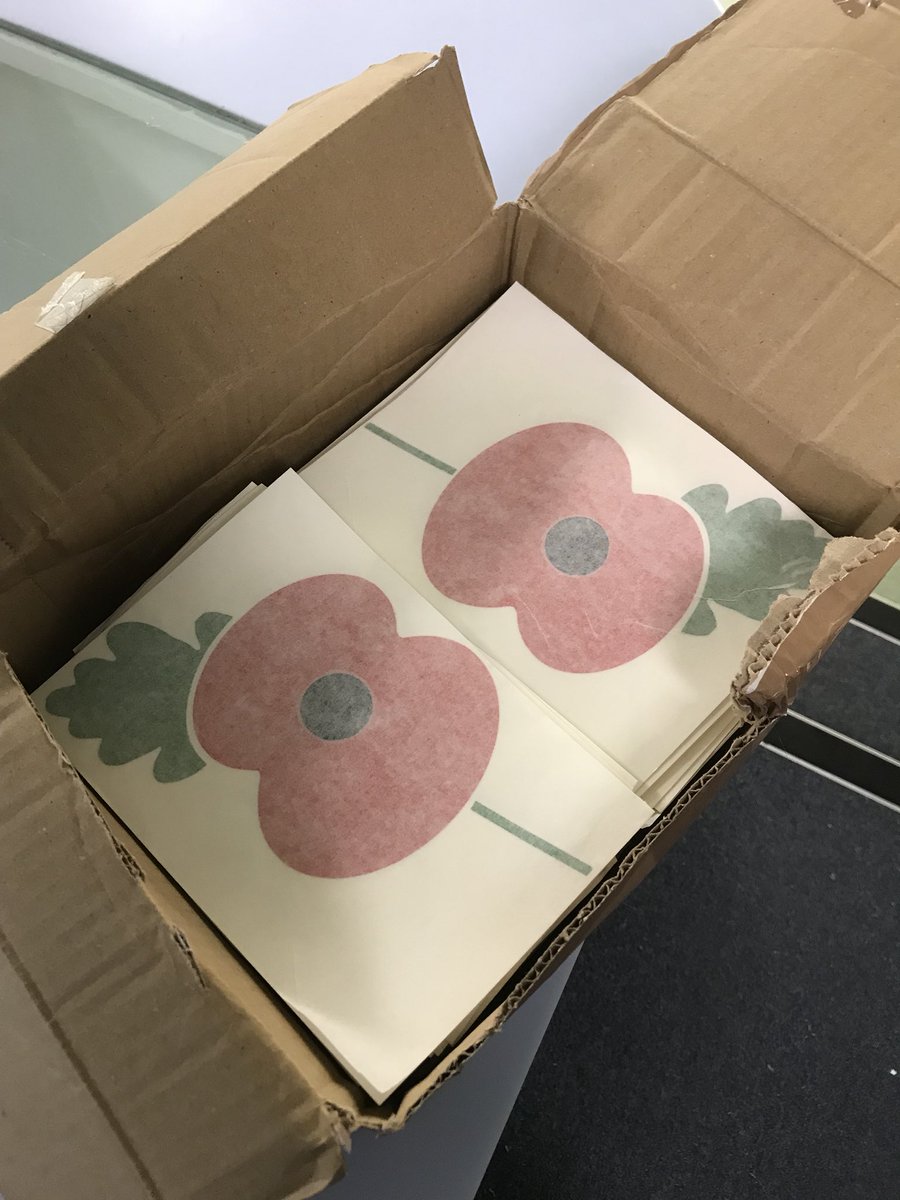 LeeABaker48's tweet image. Really pleased to announce that the Chief has given permission and funding for me to put one of these on every marked vehicle across the fleet. Just need to get them distributed and applied now for end of October. #LestWeForget