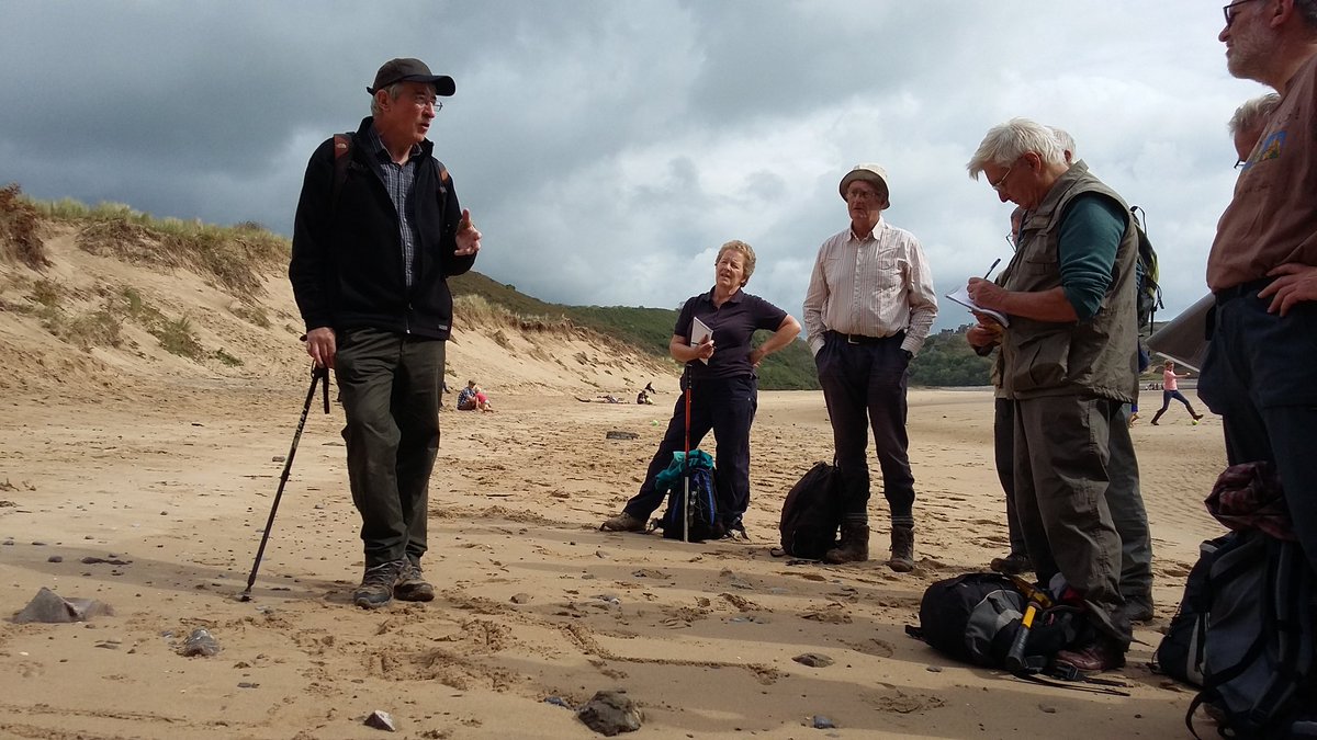 Today I'm learning about carbonate ramps at Three Cliffs Bay with Paul Wright and <a href="/SWGeologists/">SWGA</a>