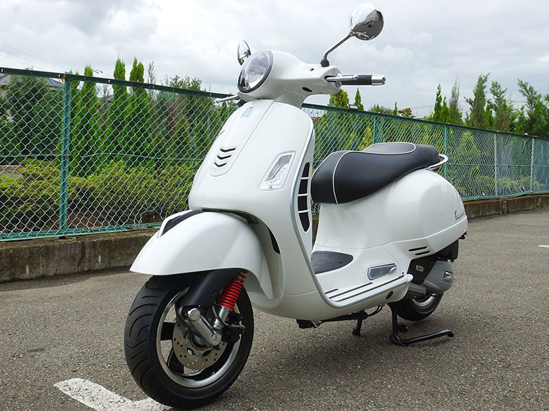 スクーターショップ コネクティングロッド در توییتر 中古車に ベスパ Gts Super 150を追加しました Abs アイドリングストップ機能搭載 メーカー保証付属の18年モデルです T Co Vxsf5tvsnu Vespa バイク スクーター ビッグスクーター バイク