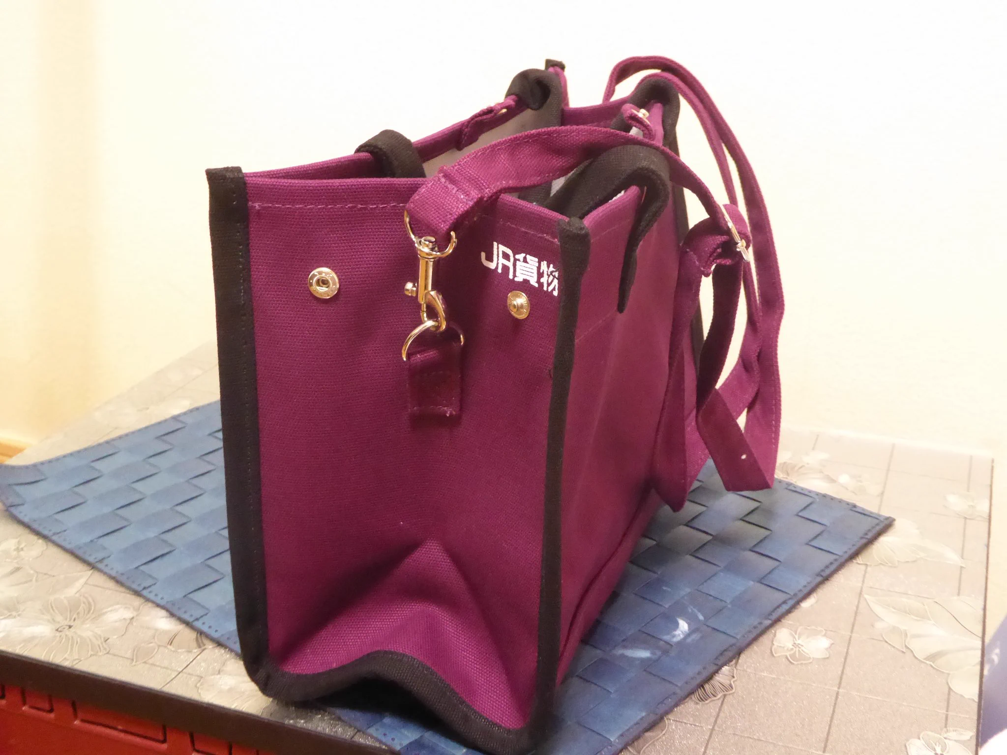 JR貨物のバッグが機能的かつ目立ってとても良い！！