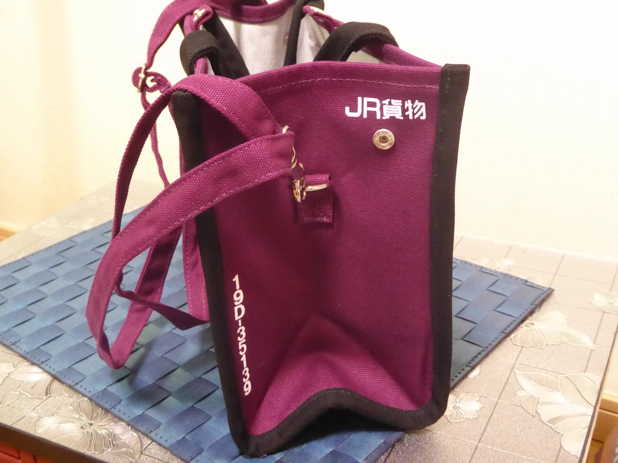 JR貨物のバッグが機能的かつ目立ってとても良い！！