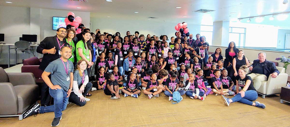 Dr.B✯ (@ravibrahmbhatt) on Twitter photo Our 3rd <a href="/BlackGirlsCode/">Black Girls Code</a> #robot #expo/ workshop at @HCCDistrict !! So proud of <a href="/UTEngineering/">UT Engineering</a> students, @HCCDistrict faculty & staff and <a href="/codeparkhouston/">Code Park</a> !!! Next one in Nov!! Our 3rd <a href="/BlackGirlsCode/">Black Girls Code</a> #robot #expo/ workshop at @HCCDistrict !! So proud of <a href="/UTEngineering/">UT Engineering</a> students, @HCCDistrict faculty & staff and <a href="/codeparkhouston/">Code Park</a> !!! Next one in Nov!!