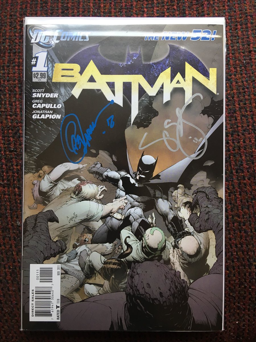 Sweet #BatmanDay2018 haul from @powerscomics , Batman #1 (2011), first print, signed by @Ssnyder1835 and @GregCapullo !!!!
