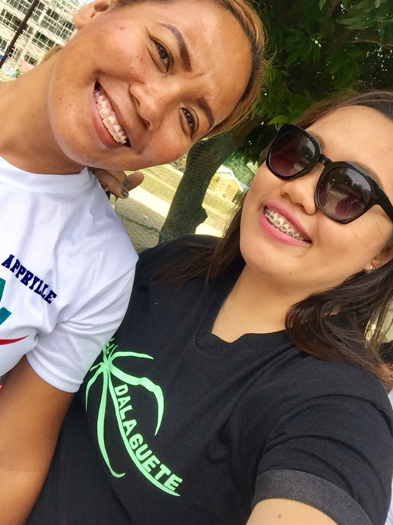 cutecutebiba's tweet photo. Yaya sa mga swimmers today. Too beautiful bcoz happiness matters πππ #dateinAsia whahahahaha #cousins #sunnies #lol #filipina #nofilter #atomy #atomyskin https://t.co/Bh29iMZ3vo