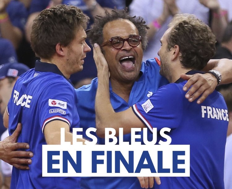 C'est gagné pour les Bleus ! A l'issue d'un tie break spectaculaire, <a href="/julienbenneteau/">Julien Benneteau</a> et <a href="/nmahut/">Nico Mahut</a> battent la paire espagnole Granollers/Lopez 6/0, 6/4, 7/6(7) et envoient la France en finale de coupe Davis!
1ère fois depuis 2001/02 que les Bleus joueront 2 finales consécutives.